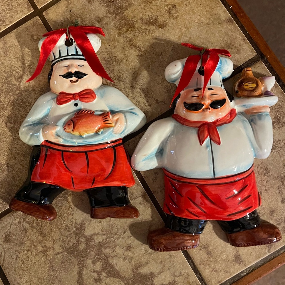Ceramic Chef Wall Plaques - Red & White